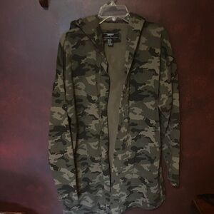 Forever 21 Men's Green Camouflage Field Jacket